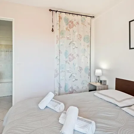 Apartment Les Jasmins